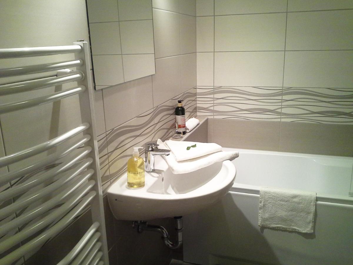 Alexandra Apartment Hajduszoboszlo - Chic Flat 外观 照片